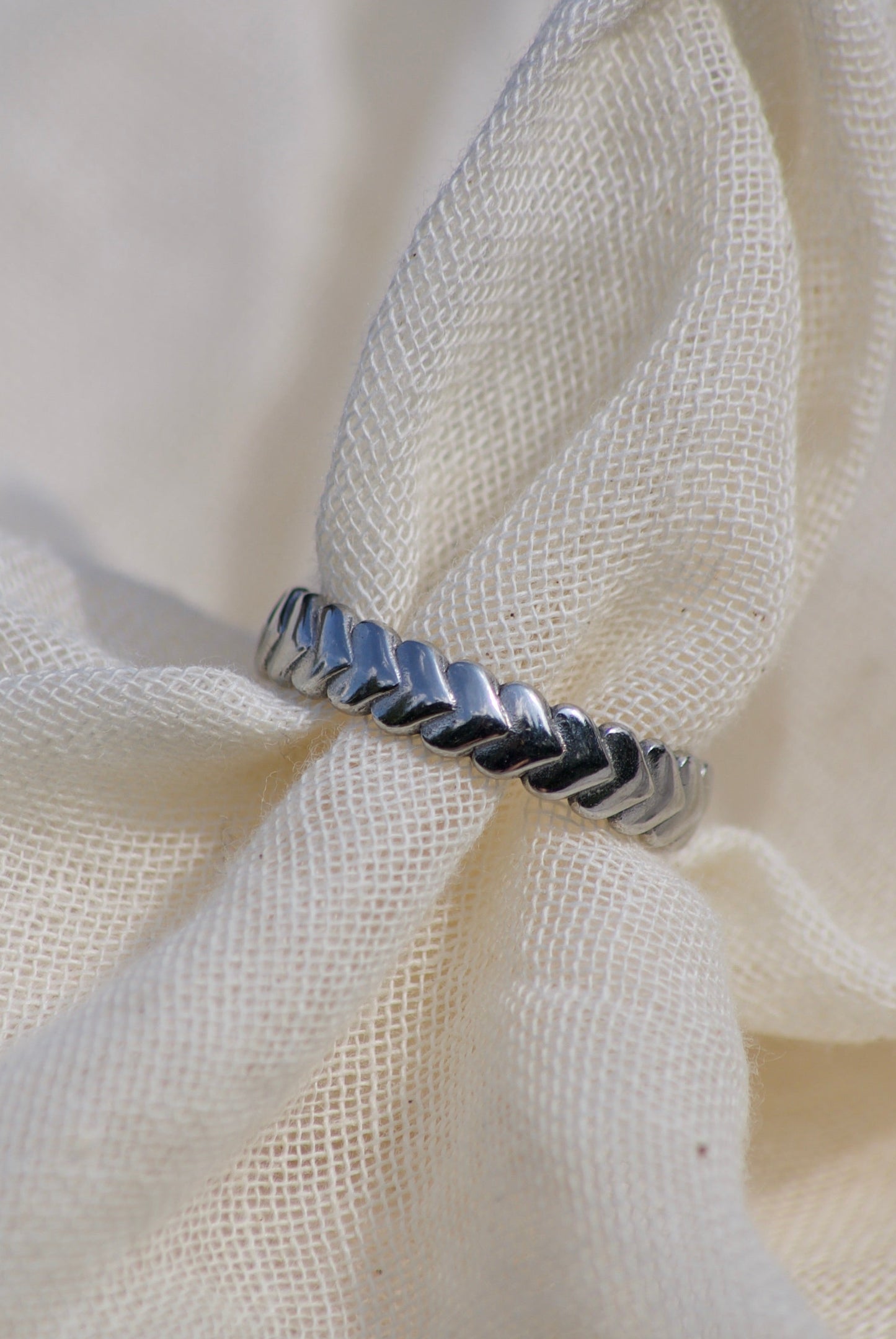 Tiny Hearts Ring