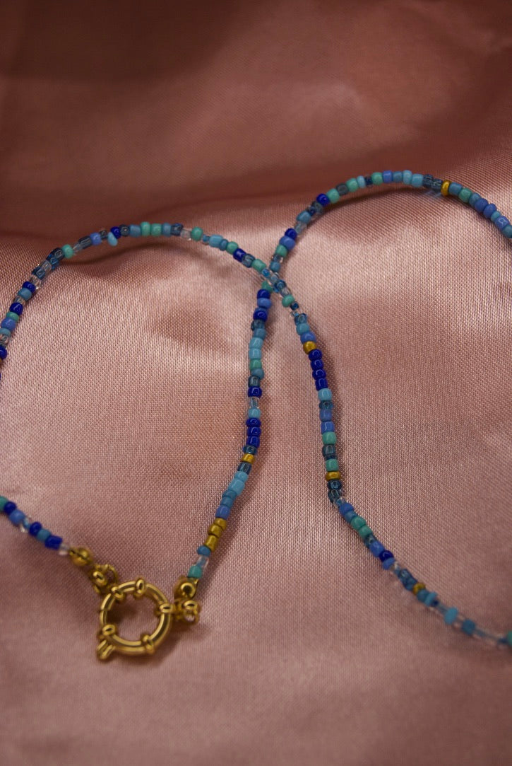 Charm ketting kralen blauw