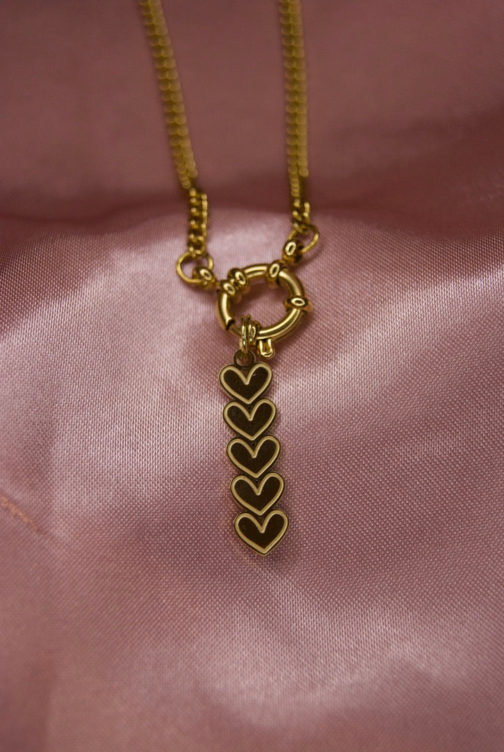 Charm hartjes op een rij