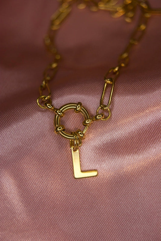 Charm letter L
