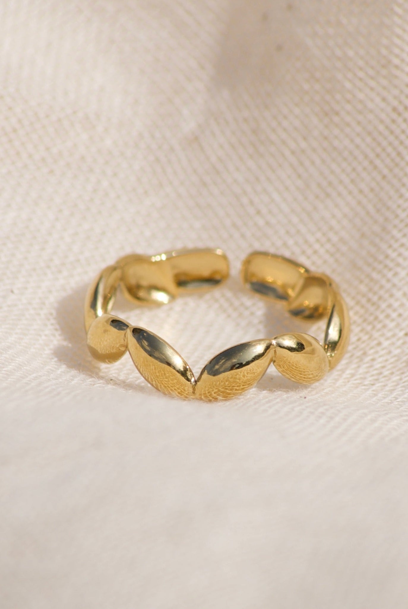 Golden Leaves Ring